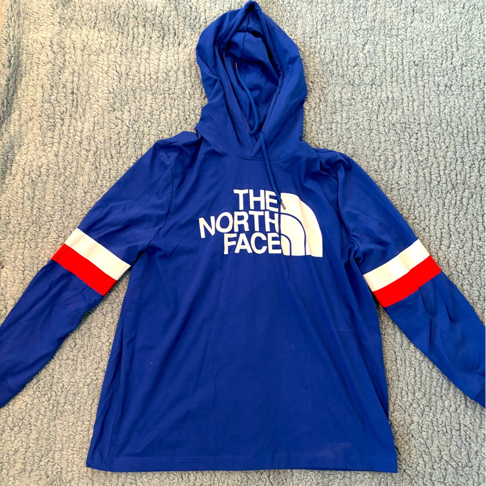 The North Face long sleeve tee with hood